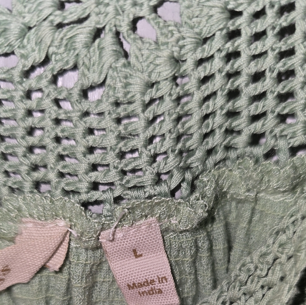 Soft Surroundings Sage Green Crochet Trim Light Flowy Boho Peasant Blouse Top L - Picture 6 of 8